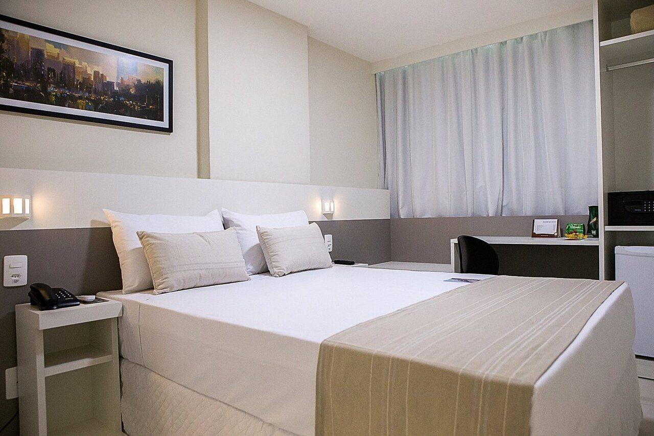 Bristol Easy Uba Hotel Buitenkant foto